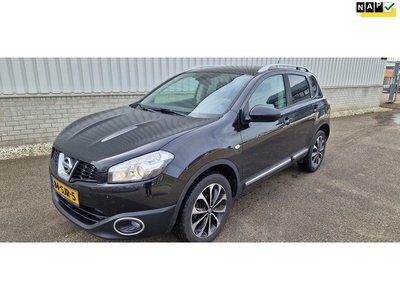 Nissan Qashqai 1.6 Connect Edition Panorama roof