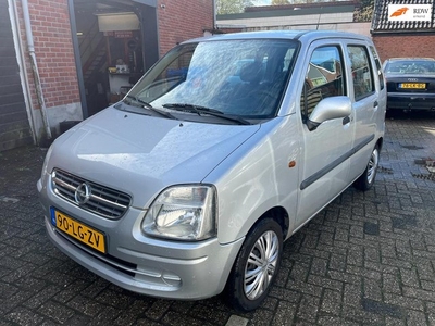 Opel Agila 1.2-16V Comfort