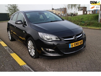 Opel Astra 1.4 Turbo Sport