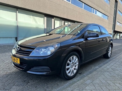 Opel Astra GTC 1.4 Enjoy AIRCO BJ 7-2005 APK 6-2024