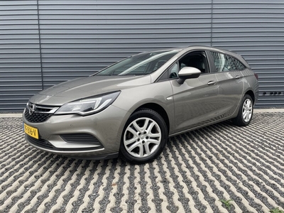 Opel Astra Sports Tourer 1.0 Edition | Navigatie | Parkeersensoren | Ruim & zuinig!