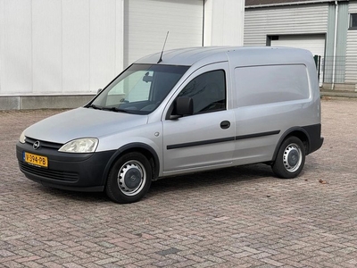 Opel Combo 1.3 CDTI AIRCO (bj 2010)