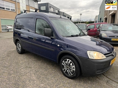 Opel Combo 1.6 zeer nette auto