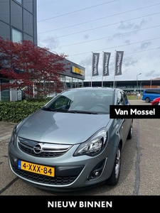 Opel Corsa 1.2-16V BlitZ | 86pk | Parkeersensoren | Stoel/Stuur verwarming | 70.000km |