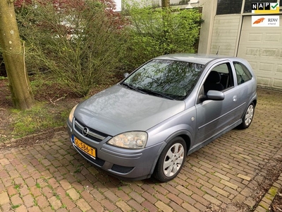 Opel Corsa 1.2-16V Essentia APK 4-2025 nieuw!