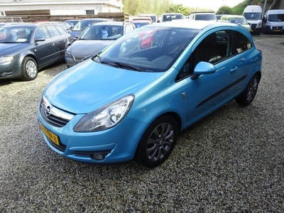 Opel Corsa 1.4-16V '111' Edition airco 16 inch sport velgen