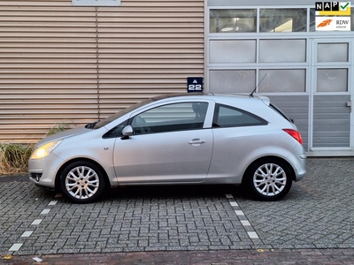 Opel Corsa 1.4-16V Business Airco 2e eigenaar