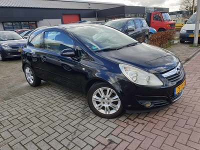 Opel CORSA-1.4-16V Cosmo Navigatie-Cruise-Airco-El-Ramen