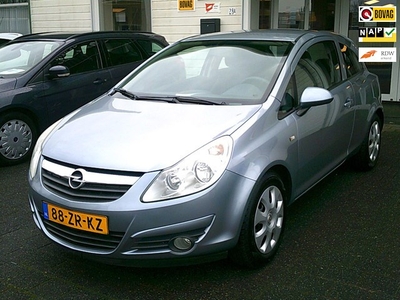 Opel Corsa 1.4-16V Enjoy