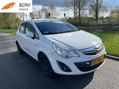 Opel Corsa 1.4-16V *VOLOPTIE *APK (bj 2011)