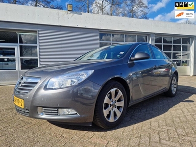 Opel Insignia 1.8 Edition