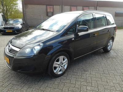 Opel ZAFIRA 1.6 COSMO 7 PERS NETTE AUTO MET AIRCO