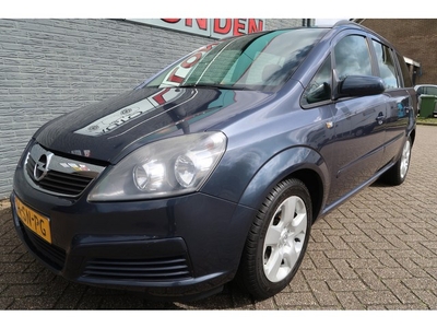 Opel Zafira 2.2 Enjoy een goed onderhouden auto (bj 2006)