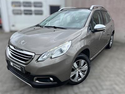 Peugeot 2008 1.2 PureTech Crossway PANORAMADAK / PARKEERSENSOREN / NAVI / CRUISE / 4-SEIZOENENBANDEN