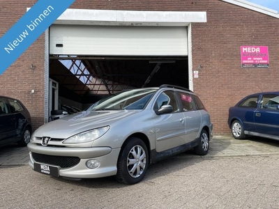 Peugeot 206 1.4 Air-line 2 Airco Jaar APK (bj 2005)