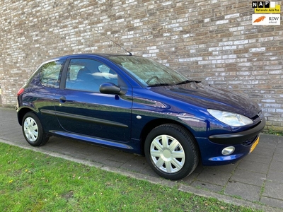 Peugeot 206 1.4 XT 1e Eigenaar Airco! APK 2 Feb 2025 UNIEK !!