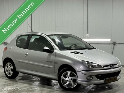 Peugeot 206 1.6-16VAIRCOAPKCV