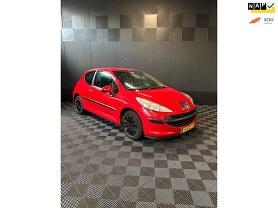 Peugeot 207 1.4 XR Nieuwe APK