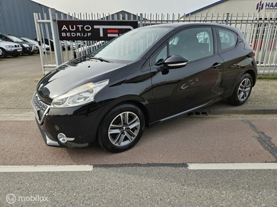 Peugeot 208 1.2 VTi Envy