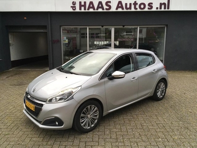 Peugeot 208 1.6 BlueHDi Blue Lease Executive / CLIMA / NAVI