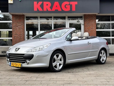 Peugeot 307 CC 2.0 140 pk - AUTOMAAT - Leder - Navi