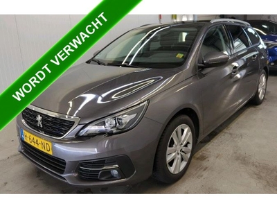 Peugeot 308 SW 1.5 HDi 131PK Blue Lease Executive Panoramadak / Trekhaak / Pdc+Camera / Navigatie / Airco-ecc./