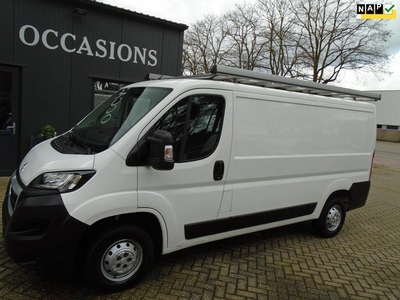 Peugeot Boxer 335 2.2 BlueHDi 140 L2H1 Premium