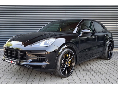 Porsche Cayenne Coupé 4.0 Turbo Black - 550 pk - Panorama