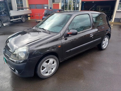 Renault Clio 1.2-16V Authentique met nieuwe apk