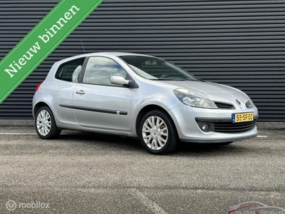 Renault Clio 1.4-16V Dynamique Luxe, Airco, Trekhaak