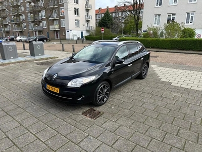 Renault Mégane 1.4 TCe BOSE Panorama NW APK Trekhaak Leder