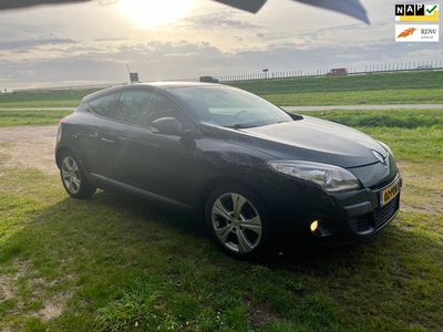 Renault Mégane Coupé 1.6 Parisienne