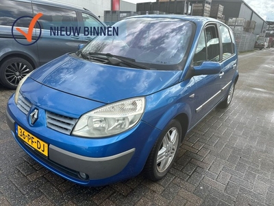 Renault Scénic 1.6-16V Dynam.Luxe NIEUWE APK (bj 2004)