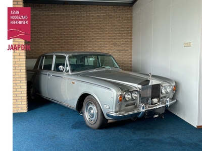 Rolls-Royce Silver Shadow 6,75 V8 221 PK ORIGINELE STAAT / 3e EIGENAAR / ELEKTR.RAMEN / AIRCO / HYDRAULISCHE VERING