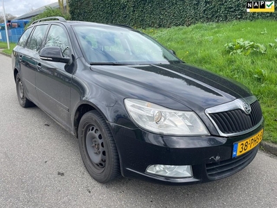 Skoda Octavia Combi 1.2 TSI Ambition APK 01-2025