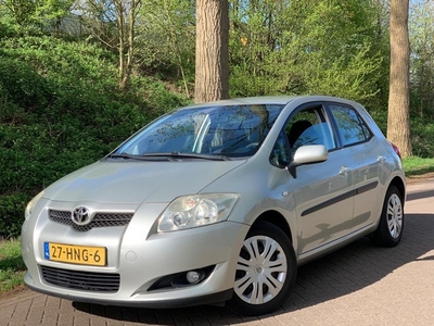 Toyota Auris INKOOP GEVRAAGD TOYOTA YARIS AURIS RAV4