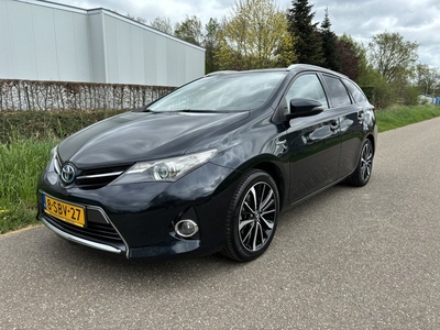 Toyota Auris Touring Sports 1.8 Hybrid Lease / AUTOMAAT / NAVI / AIRCO ECC / CRUISE