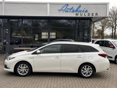 Toyota Auris Touring Sports 1.8 Hybrid Lease pro Xenon/Panoramadak/Trekhaak/Cruise/Apple car play Camera