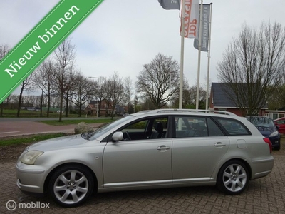 Toyota Avensis Wagon 2.0 VVTi Executive '05 Leder interieur!