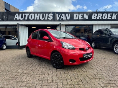 Toyota Aygo 1.0-12V 5Deurs 1e Eigenaar Airco Elek Pakket Nw