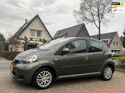 Toyota Aygo 1.0-12V Assperation Exclusive NL-AUTO-NAP.