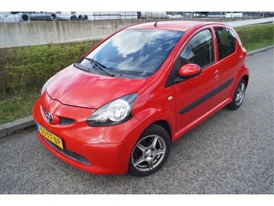 Toyota Aygo 1.0-12V + Automaat Airco NAP (bj 2007)