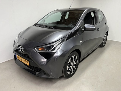 Toyota Aygo 1.0 VVT-i x-play Automaat Camera Apple carplay