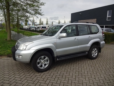 Toyota Land Cruiser 120 5 persoons 3.0 D-4D LX