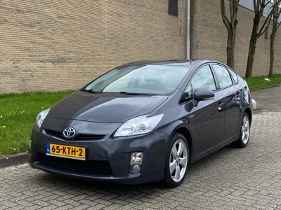 Toyota Prius 1.8 Aspiration APK NAP AIRCO Cruisecontrol