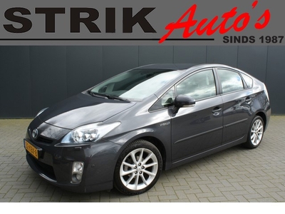 Toyota Prius 1.8 Dynamic - NAVIGATIE - PARKEERSENSOREN -