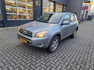 Toyota RAV4 2.2 D-CAT Executive 4 X 4, Clima, Cruise