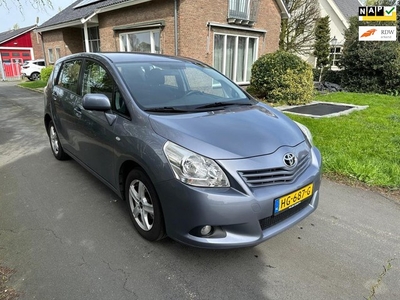 Toyota Verso 1.8 VVT-i Aspiration 7p.KLIMAAT PDC SCHADEVRIJ