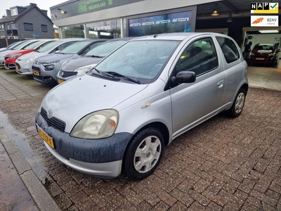 Toyota Yaris 1.0-16V VVT-i INRUILKOOPJEAIRCOZO MEENEMEN