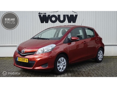 Toyota Yaris 1.3 VVT-i 99pk Aspiration Airco Navi